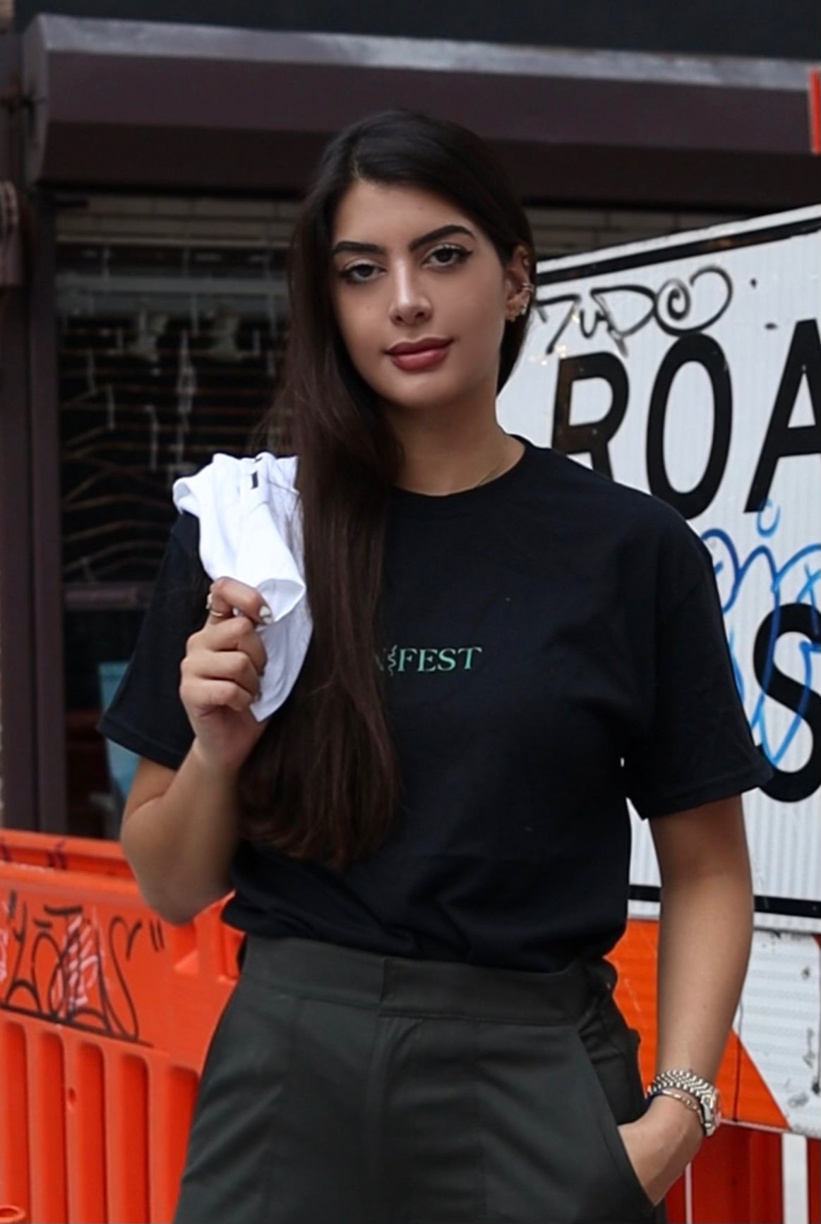 MANIFEST RECORDS T-SHIRT (BLACK)